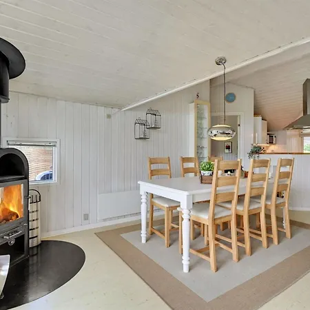Nyaraló Dyrken - 200m From The Sea By Interhome Otterup
